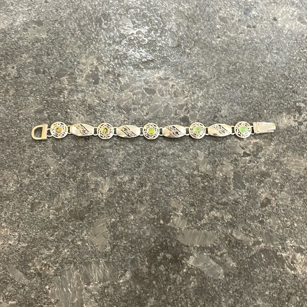 Ladies bracelet